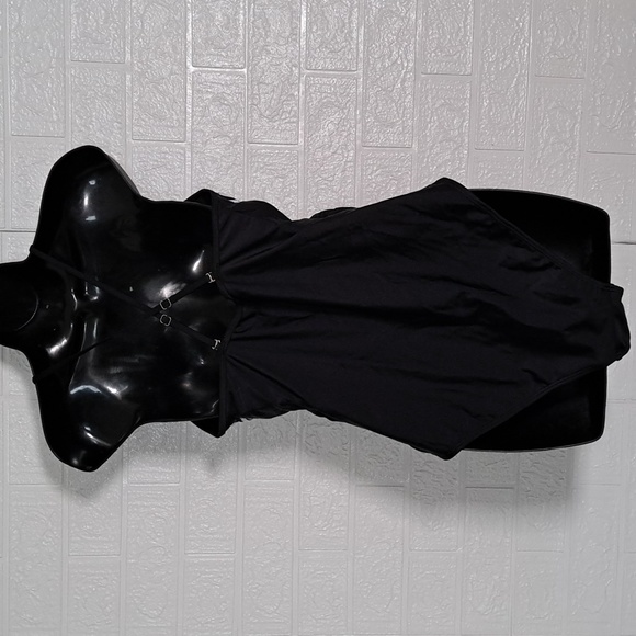 Molybell Women's One Piece Tummy Control V Neck Swimsuit XL - Picture 6 of 9